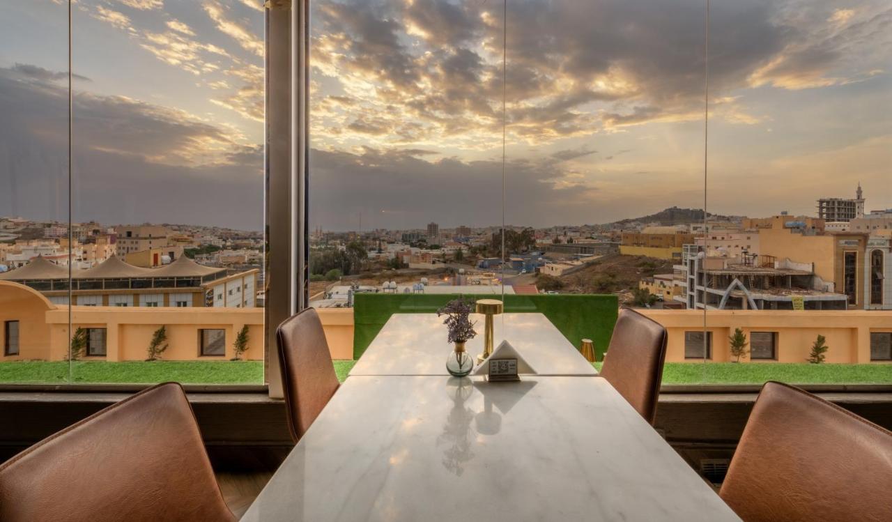 The View Hotel Abha Esterno foto